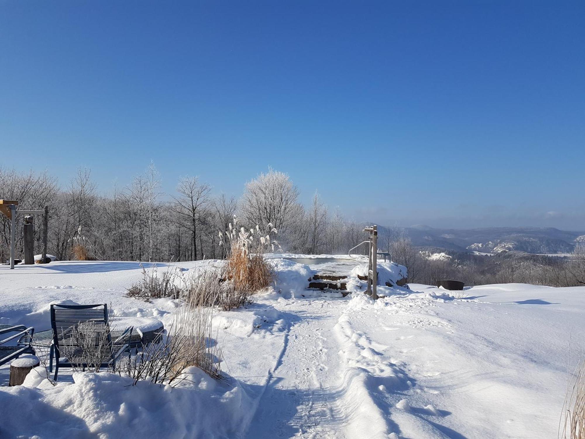 Eco Spa Highland Grenville-Sur-La-Rouge Dış mekan fotoğraf
