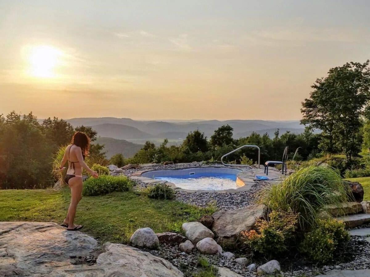 Eco Spa Highland Grenville-Sur-La-Rouge Dış mekan fotoğraf